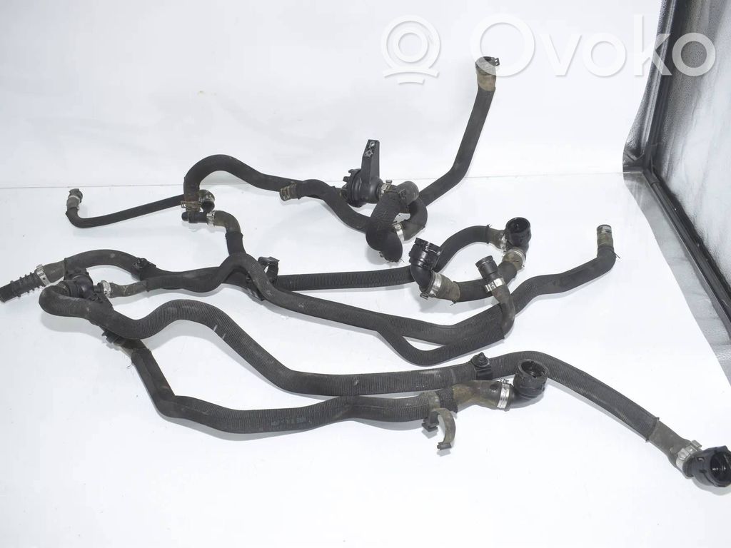 BMW i3 Engine coolant pipe/hose 