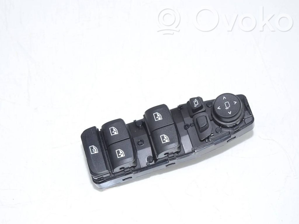 BMW 3 G20 G21 Electric window control switch 