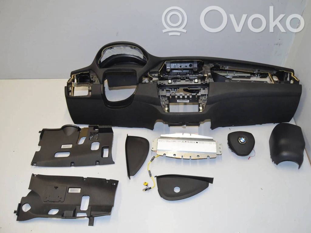 BMW X5 E70 Dashboard 