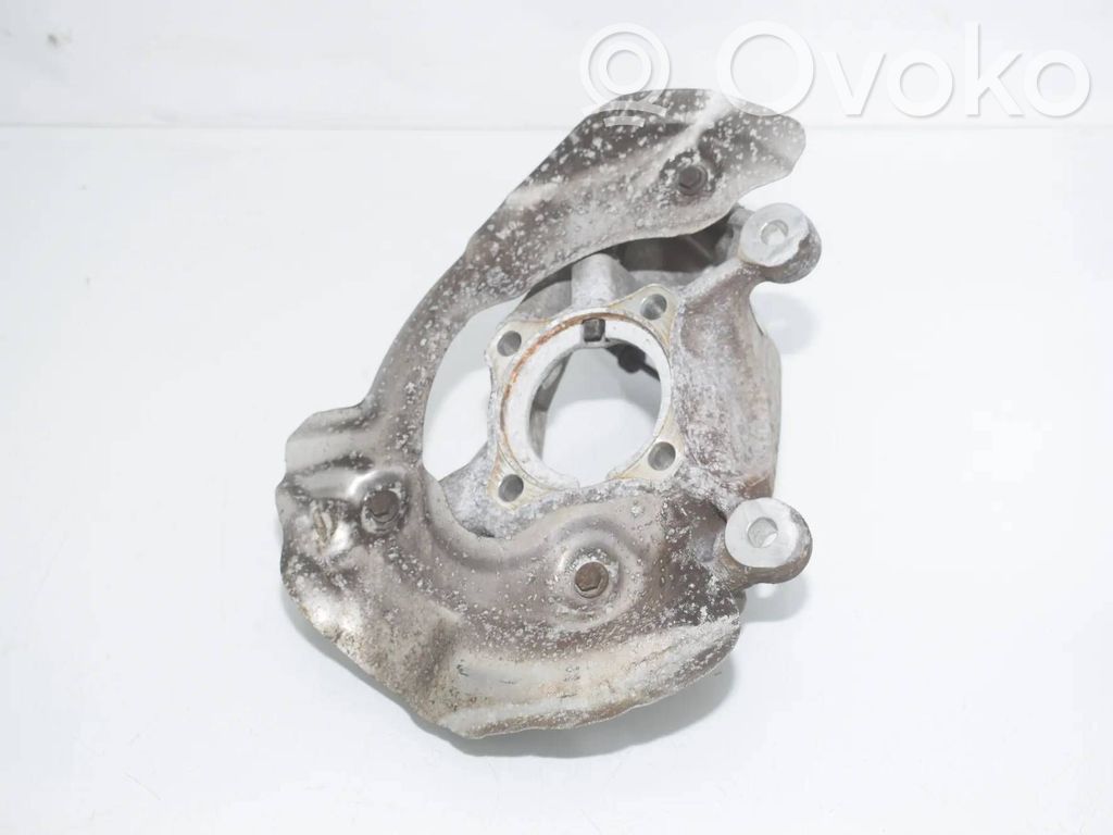 Cubo de rueda delantera   6852159,31216852159