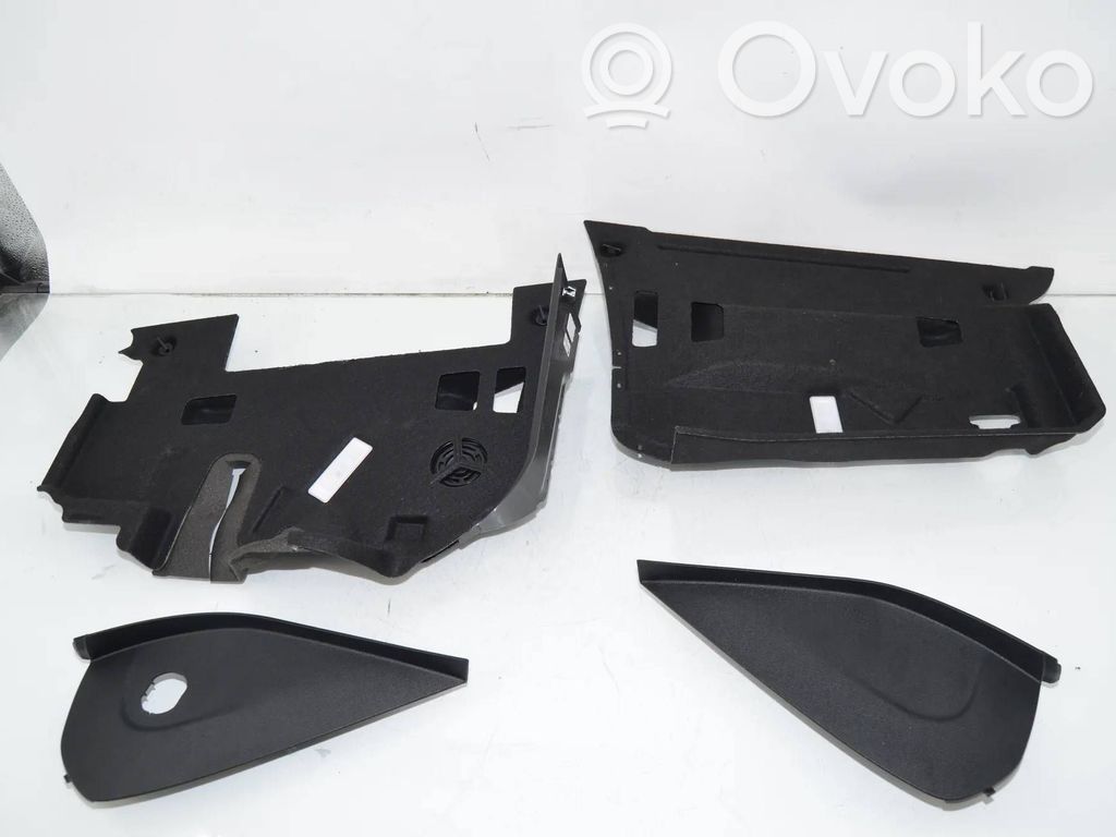 BMW 5 G30 G31 G38 Element deski rozdzielczej / dół 