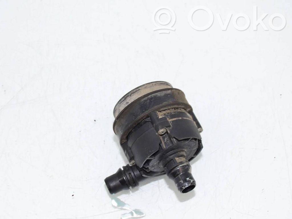 BMW i3 Pompe à eau de liquide de refroidissement 