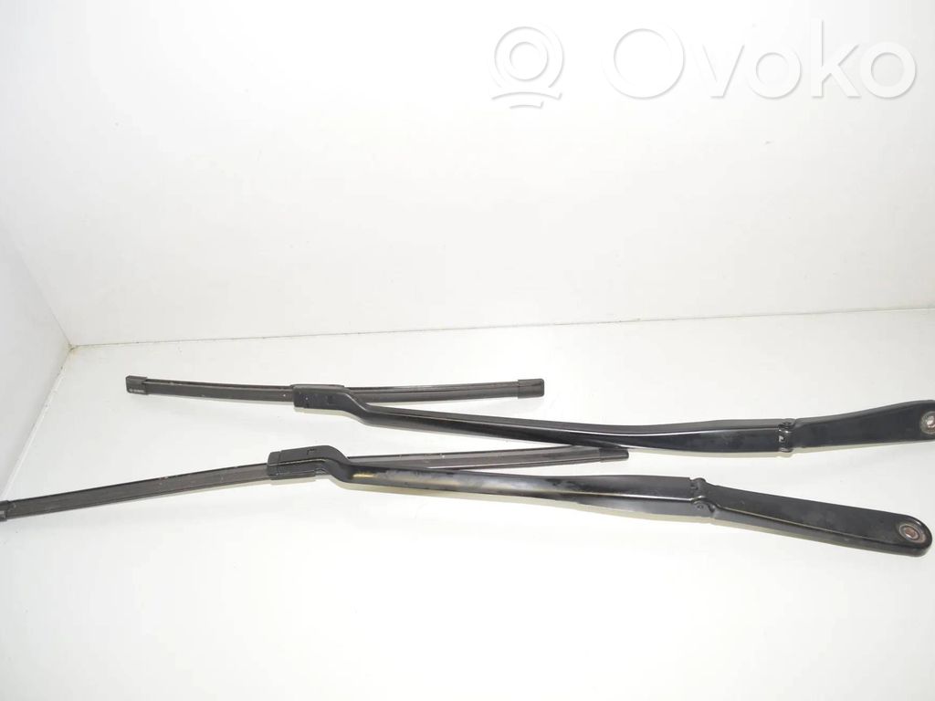BMW 5 G30 G31 G38 Braccio della spazzola tergicristallo anteriore