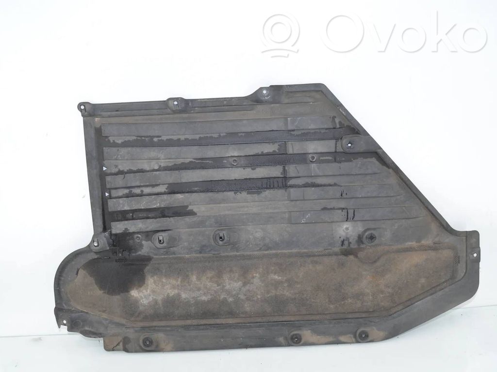 BMW 5 G30 G31 G38 Placa protectora del centro/medio
