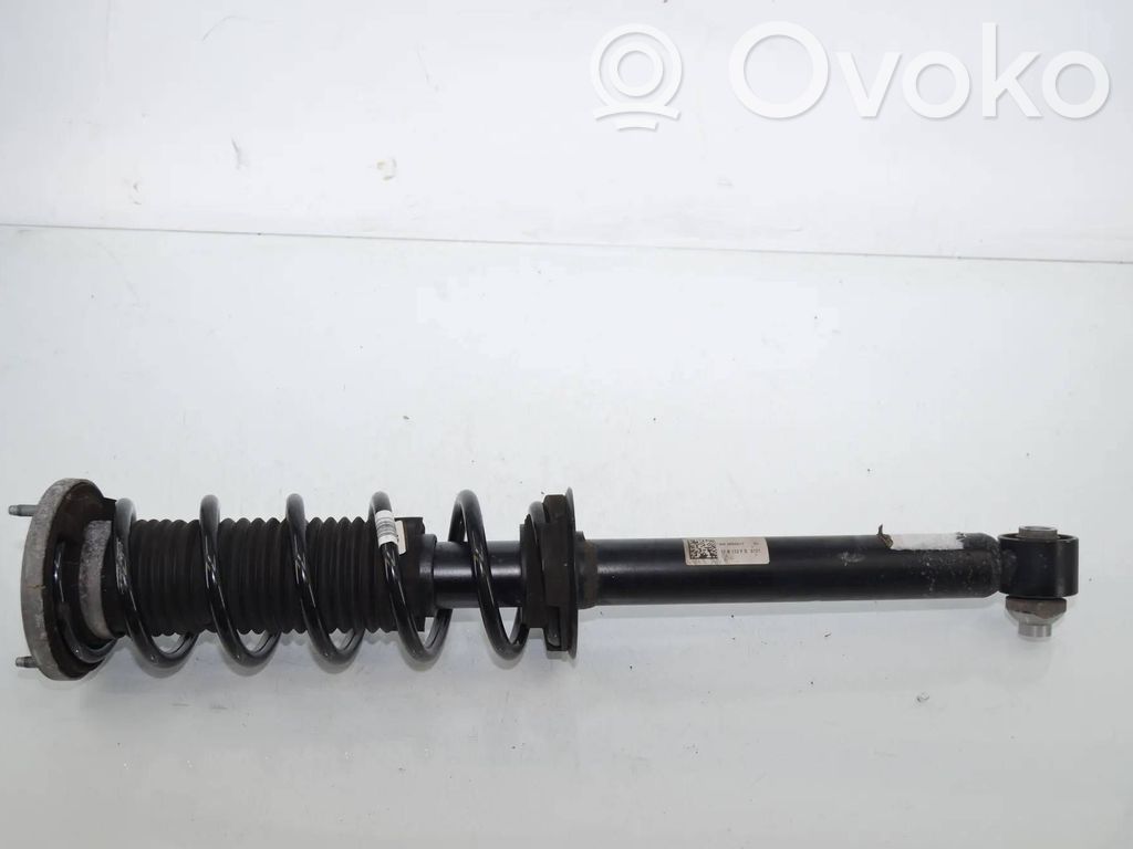 BMW 5 G30 G31 G38 Takaiskunvaimennin