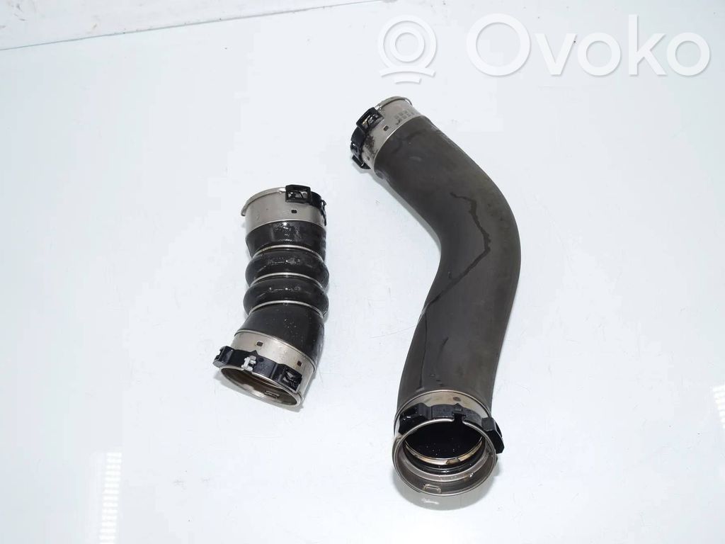BMW 4 F32 F33 Tube d'admission de tuyau de refroidisseur intermédiaire
