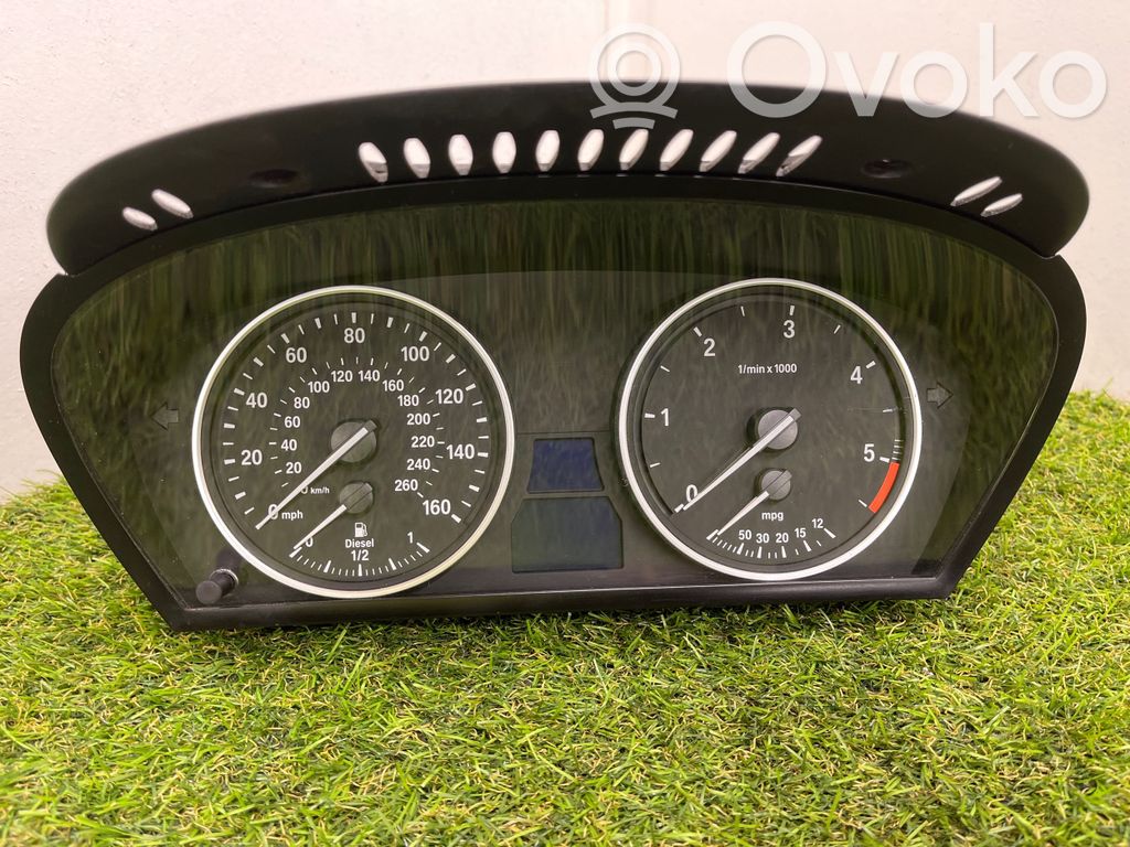 BMW X5 E70 Speedometer (instrument cluster) 