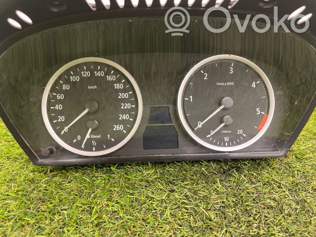 BMW 5 E60 E61 Spidometrs (instrumentu panelī) 