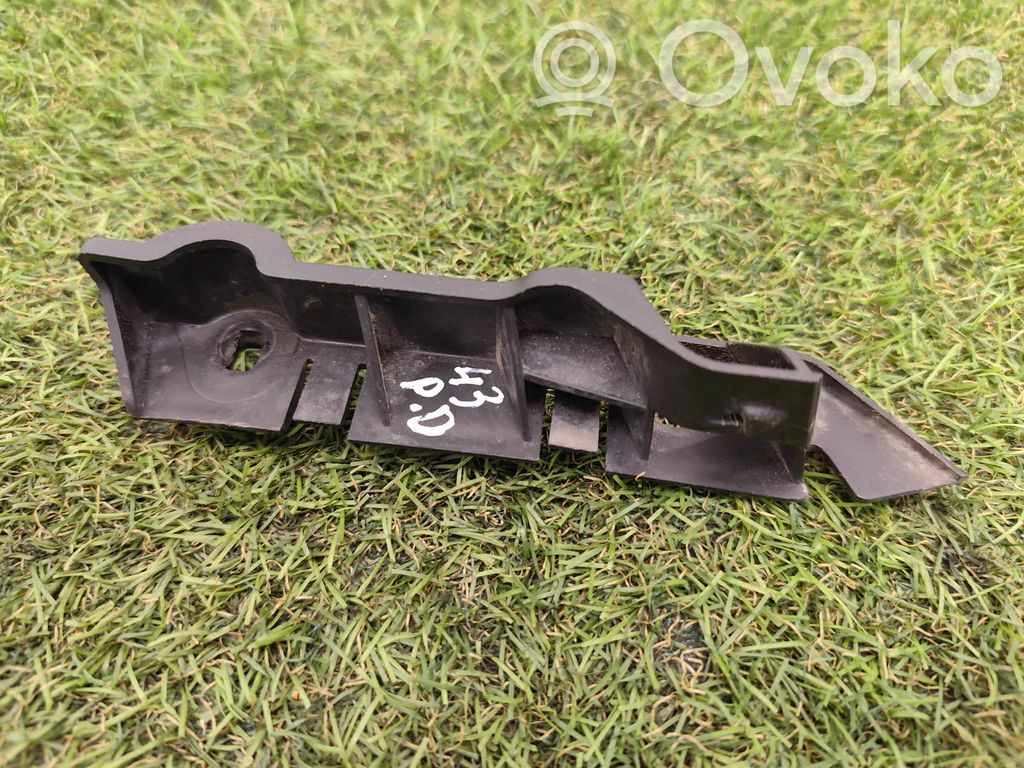 Audi A5 Sportback 8TA Front bumper mounting bracket 