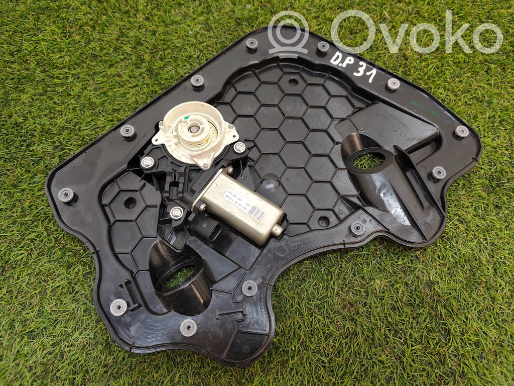 Audi A8 S8 D4 4H Takaoven lukitusmoottori 