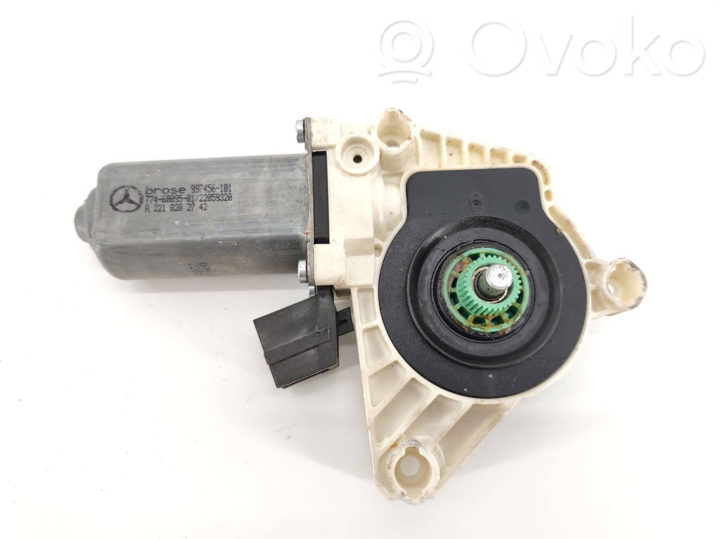 Silnik regulatora szyby drzwi przednich   A2218202742,997456101,7746009501