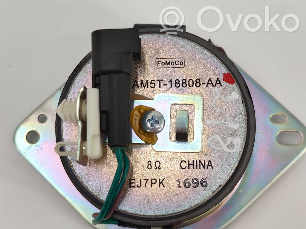 Panel speaker   AM5T18808AA