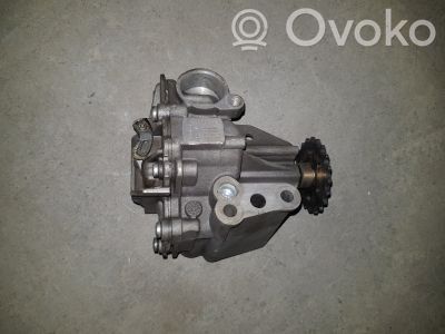 Opel Movano B Pompă ulei 