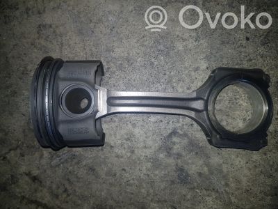 Ford Transit VII Piston 