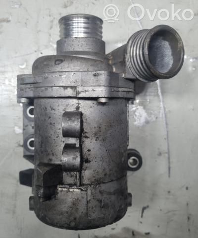 BMW 3 E90 E91 Water pump 