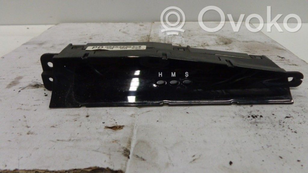 Daewoo Evanda Clock 