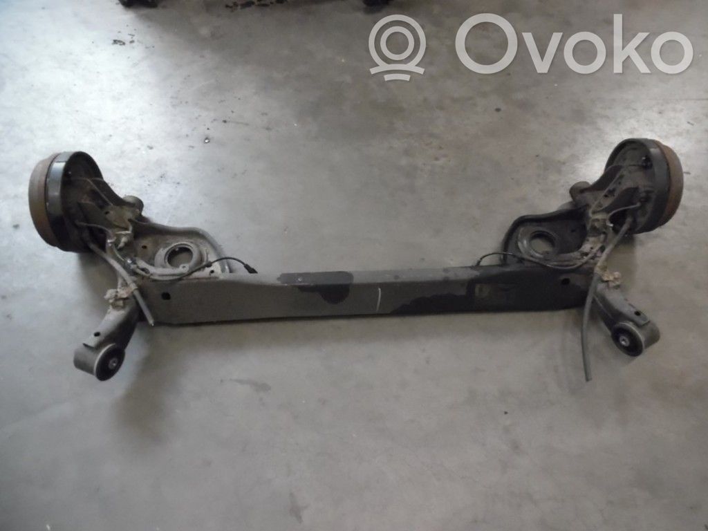 Nissan Note (E12) Rear axle beam 