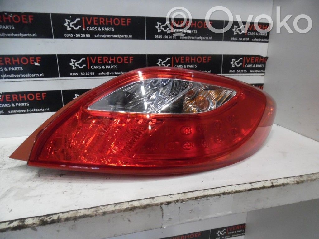 Rear/tail lights