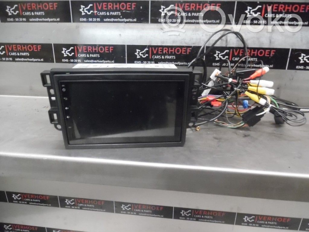 Unidad central de control multimedia