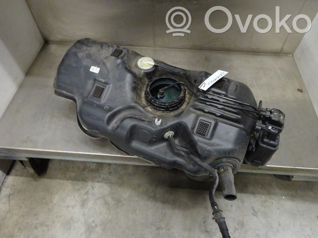 Opel Karl Polttoainesäiliö 