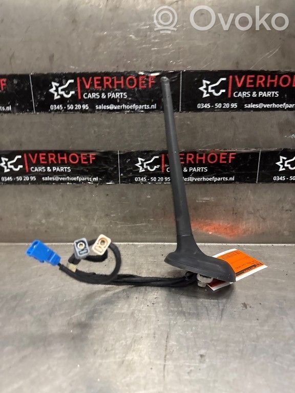 Fiat 500X Antena radiowa 