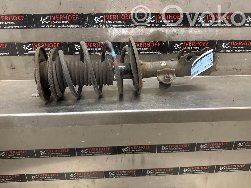 Toyota Auris 150 Ammortizzatore anteriore con molla elicoidale 