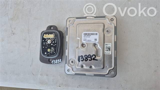 LED-liitäntälaitteen ohjausmoduuli   JX7B13B626BH