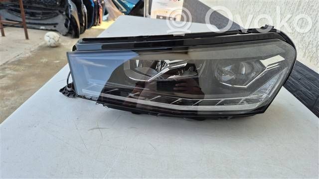 Skoda Fabia Mk4 (6VA) Lampa przednia 