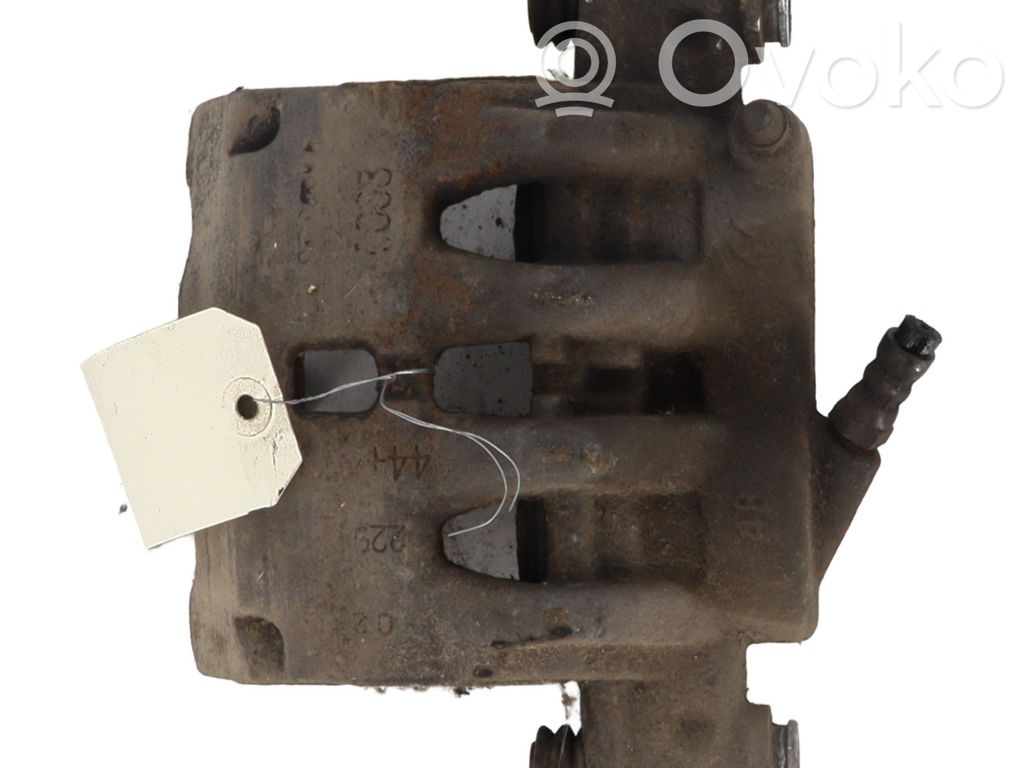 Etujarrusatula   00004401J7