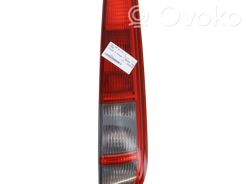 Rear/tail lights   1499840