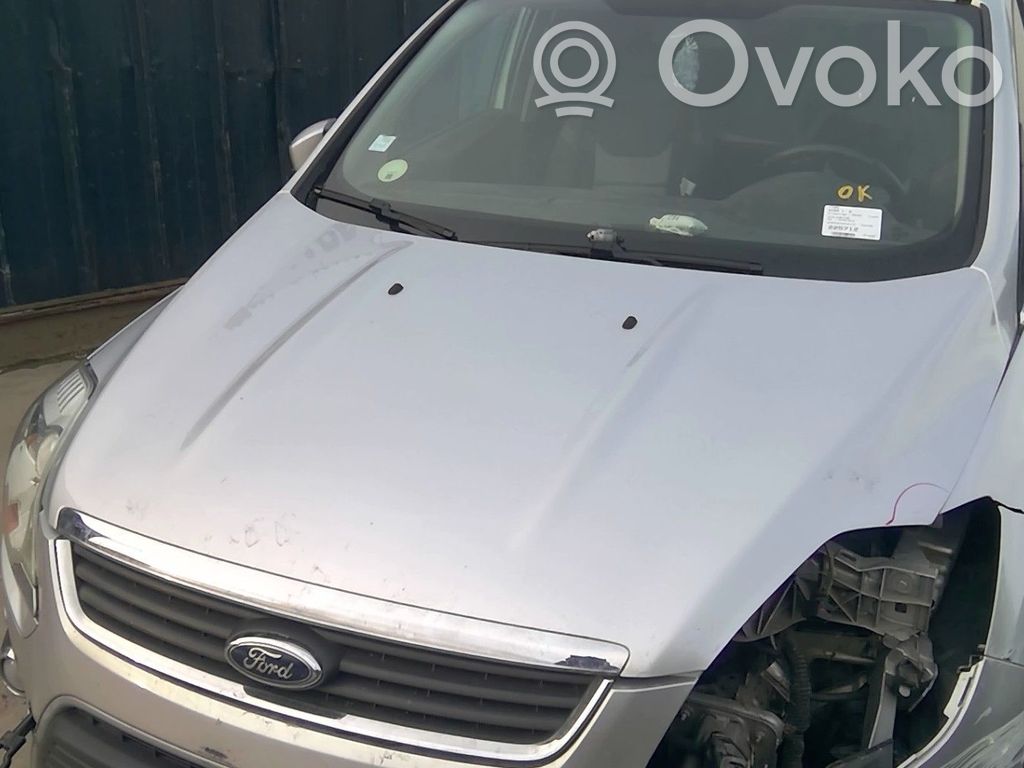 Ford Kuga I Konepelti 