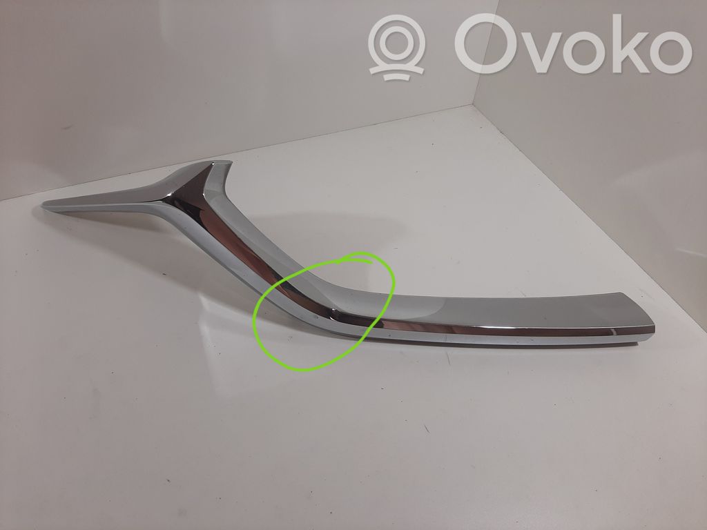 Maskownica / Grill / Atrapa górna chłodnicy   KFYT507J1