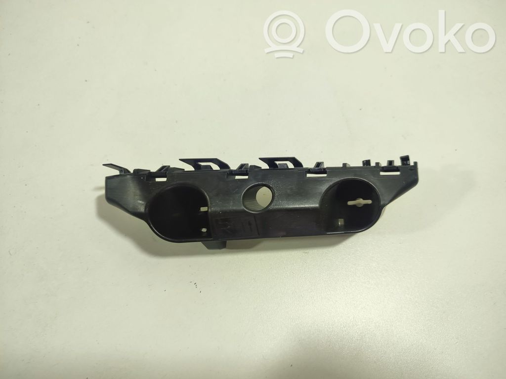 Front bumper mounting bracket   622243VU0A
