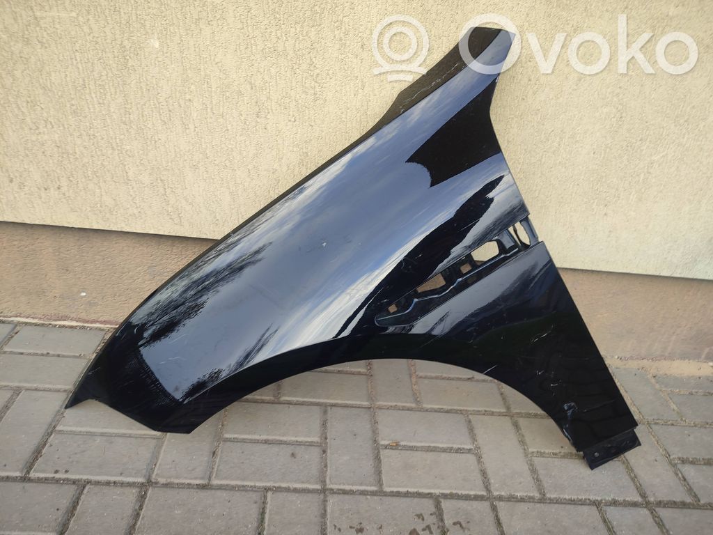 Polestar 4 Guardabarro 
