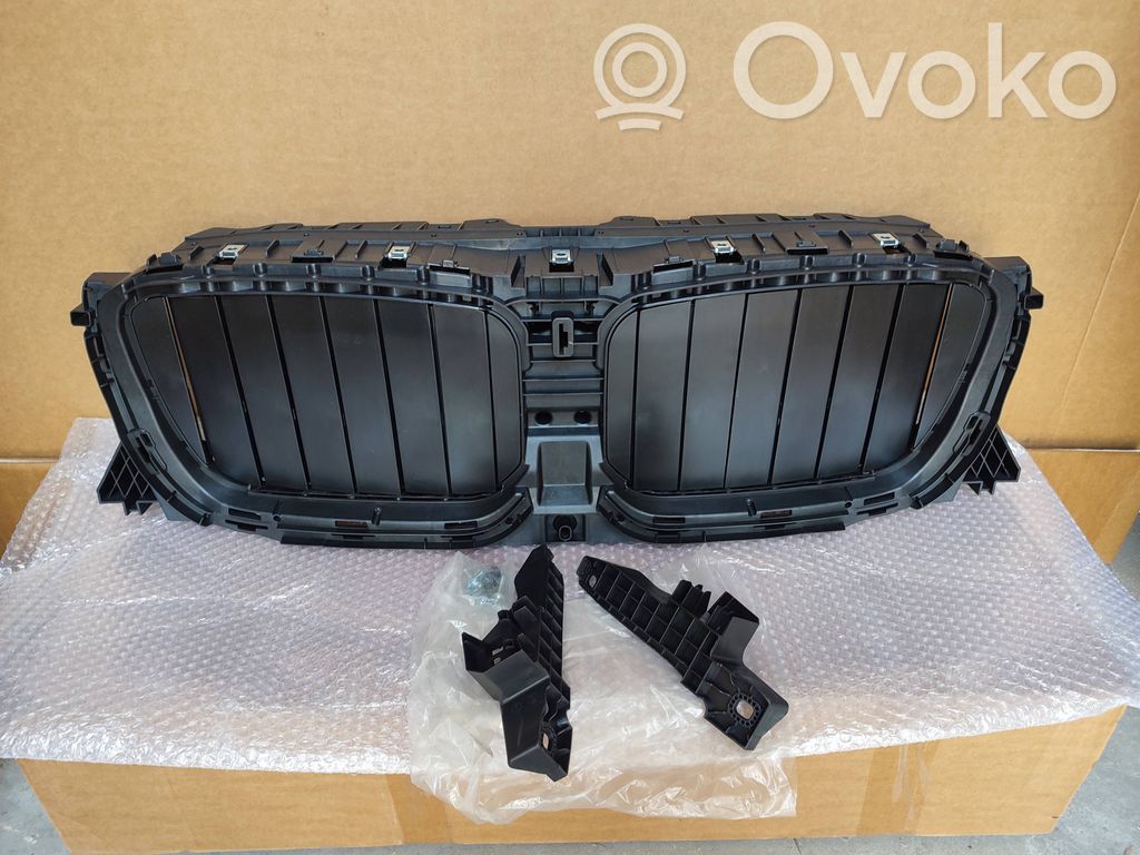 BMW X3 G01 Front bumper upper radiator grill 