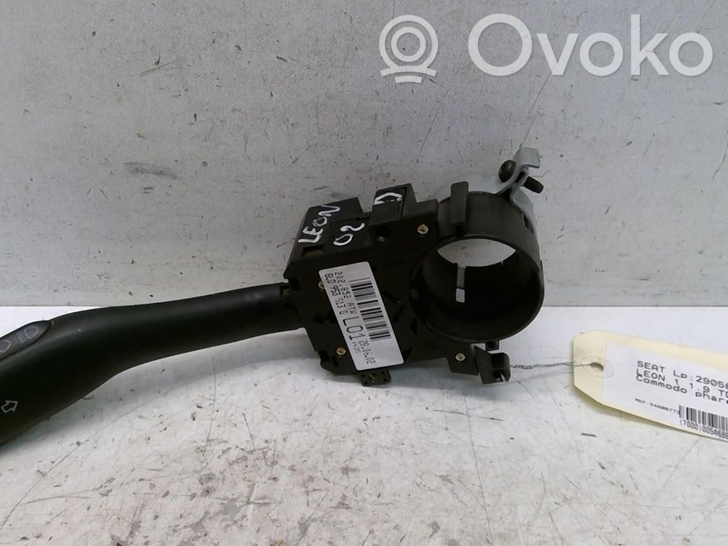 Seat Leon (1M) Palanca de intermitentes 