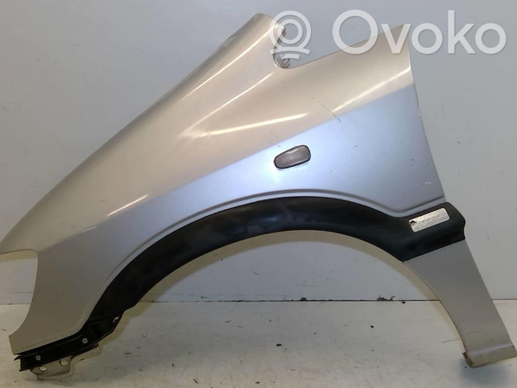 Opel Zafira A Guardabarro 