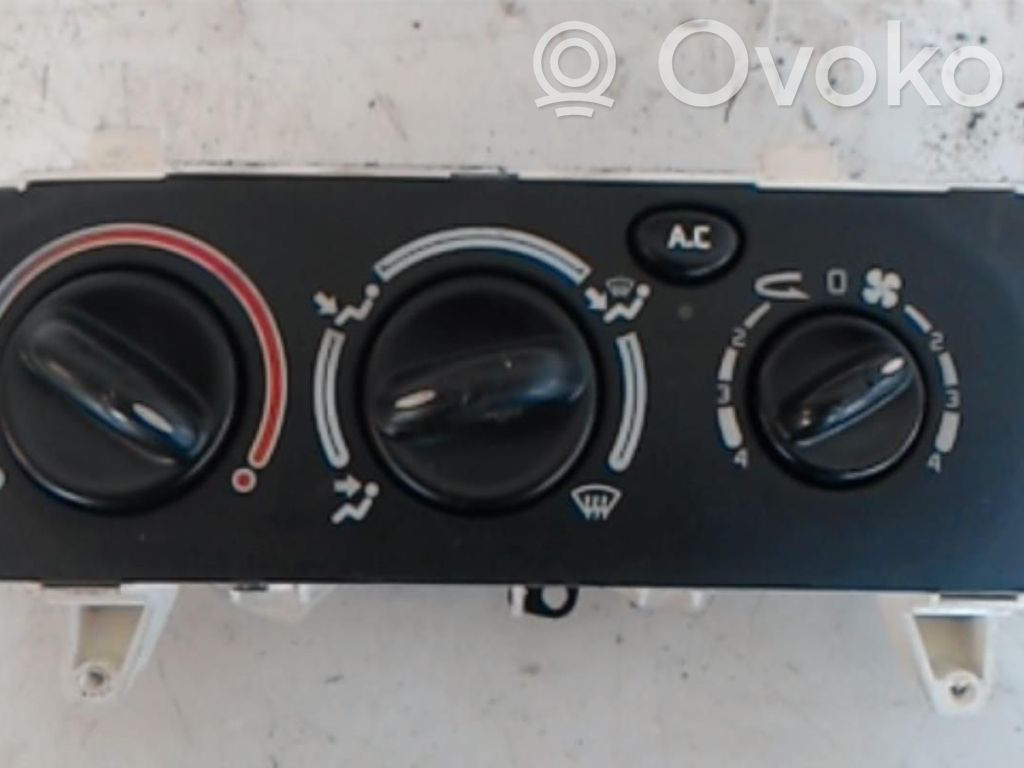 Renault Megane I Climate control unit 