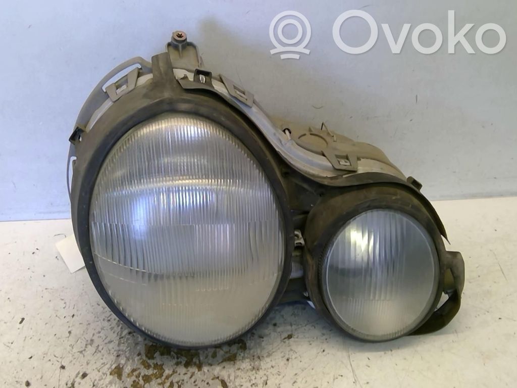 Mercedes-Benz E W210 Headlight/headlamp 