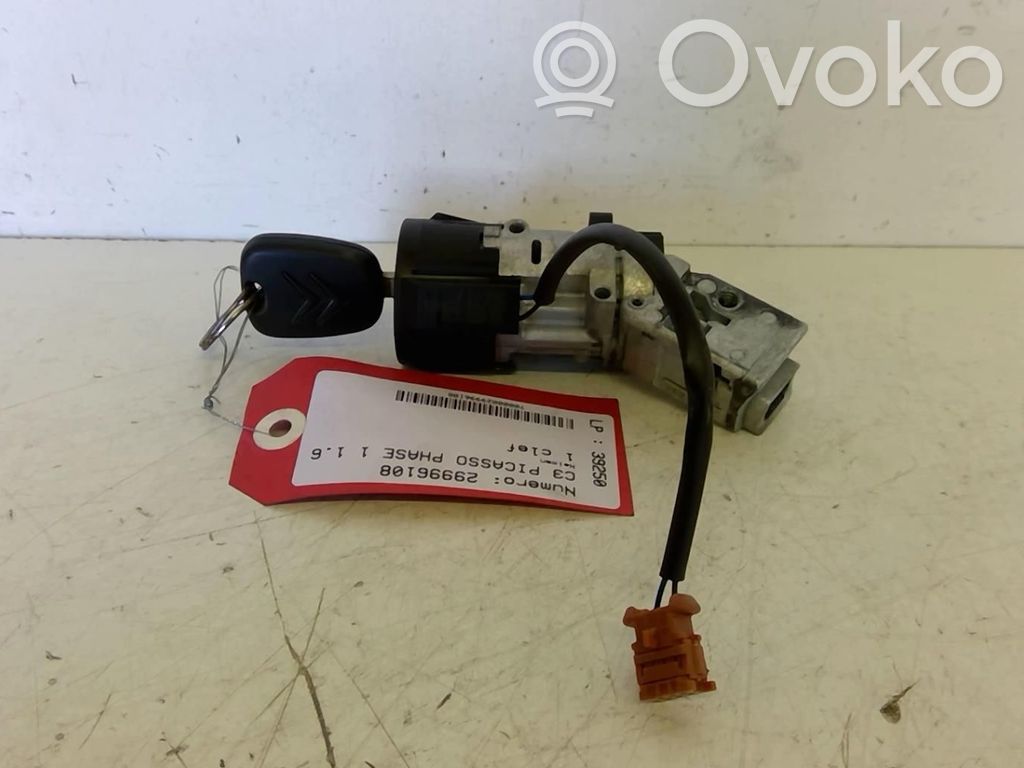 Citroen C3 Picasso Užvedimo spynelė 
