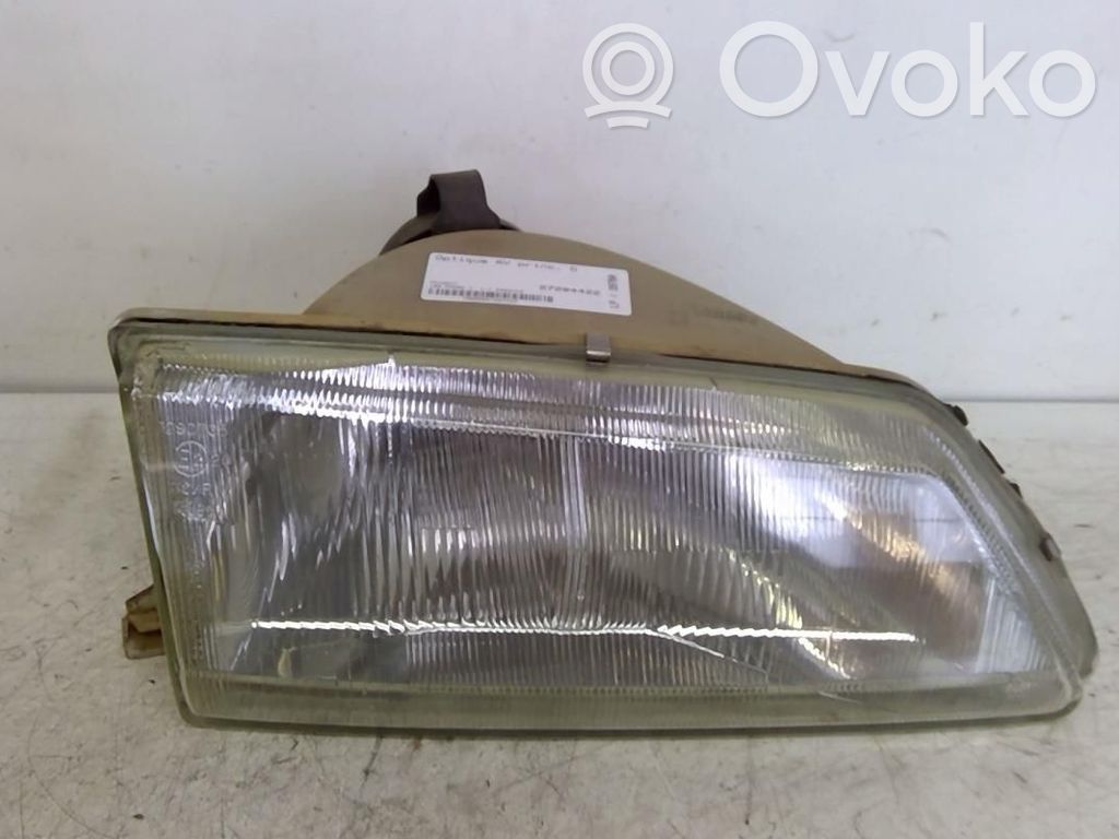 Peugeot 106 Scheinwerfer 
