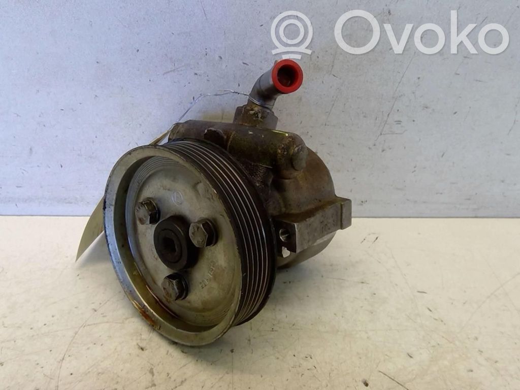 Power steering pump   1658866880
