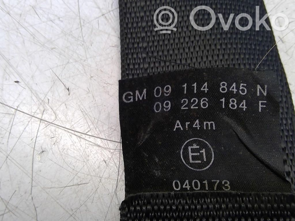 Opel Corsa C Cinturón trasero 