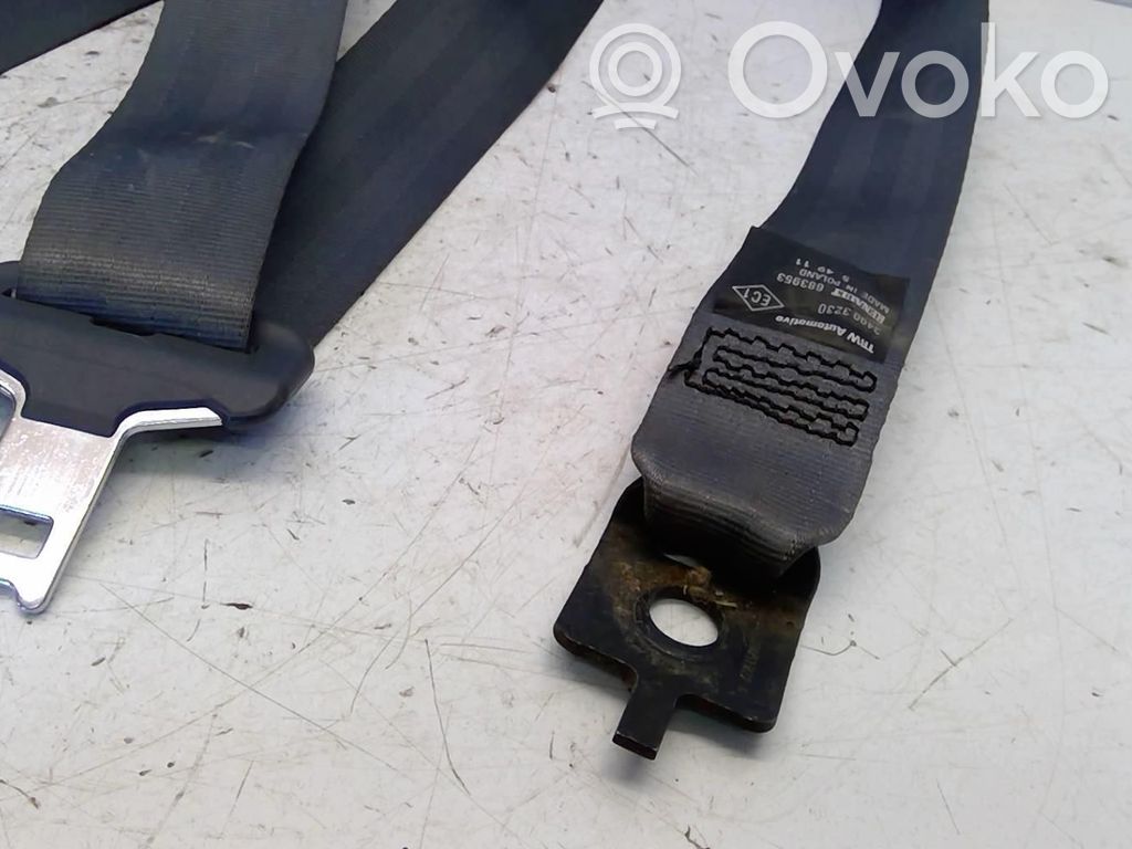 Renault Clio III Cinturón trasero 