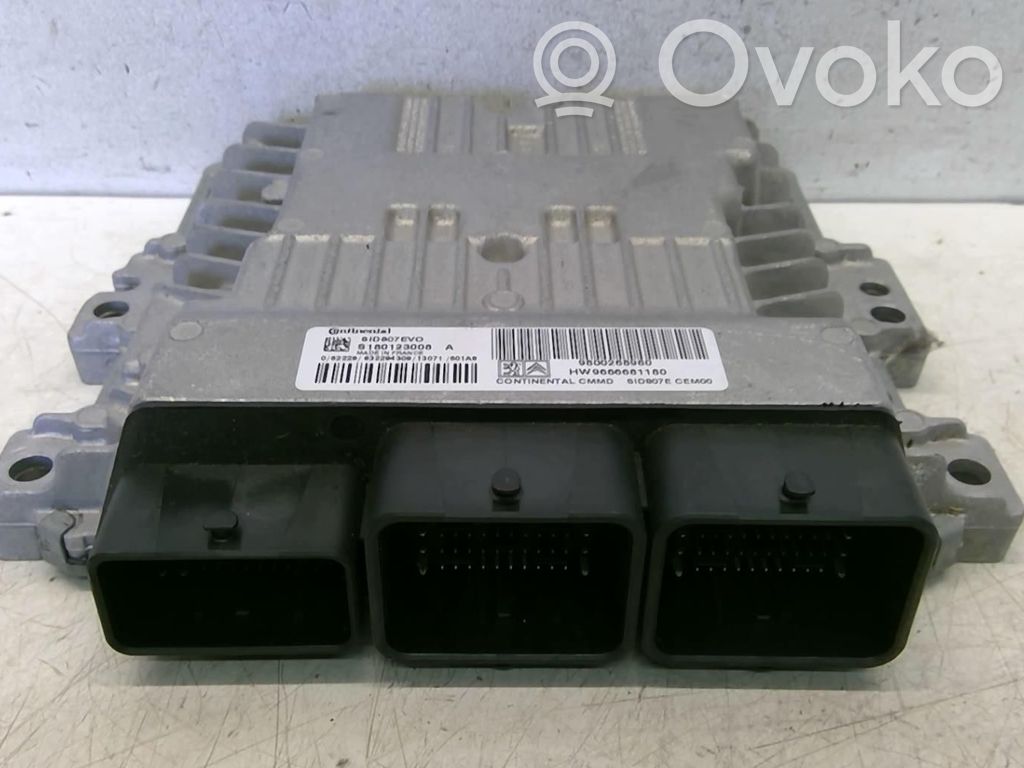 Peugeot 308 Unidad de control/módulo del motor 