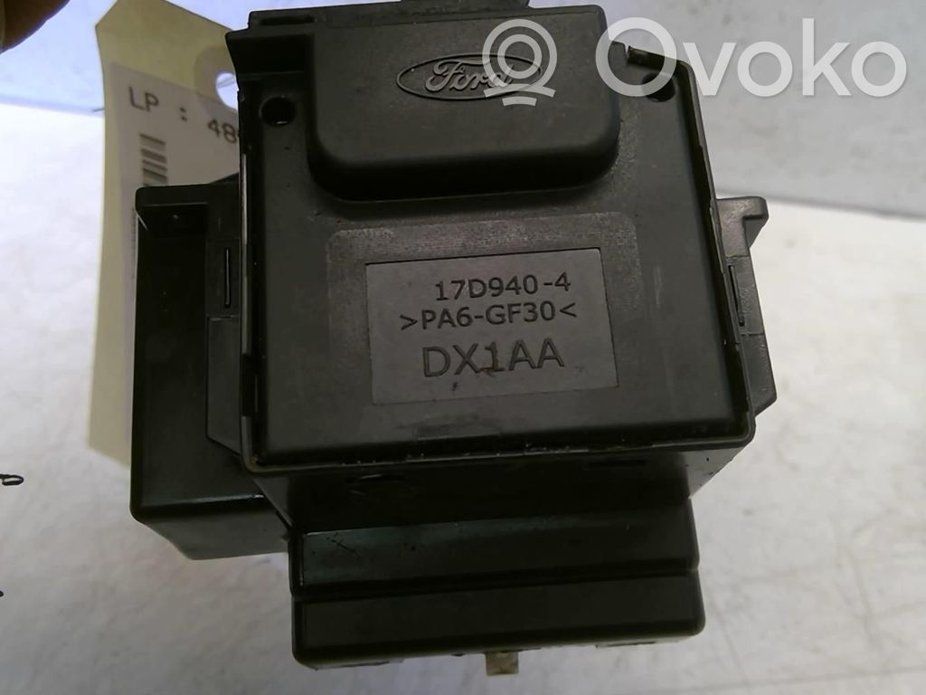 Indicator stalk   1383686