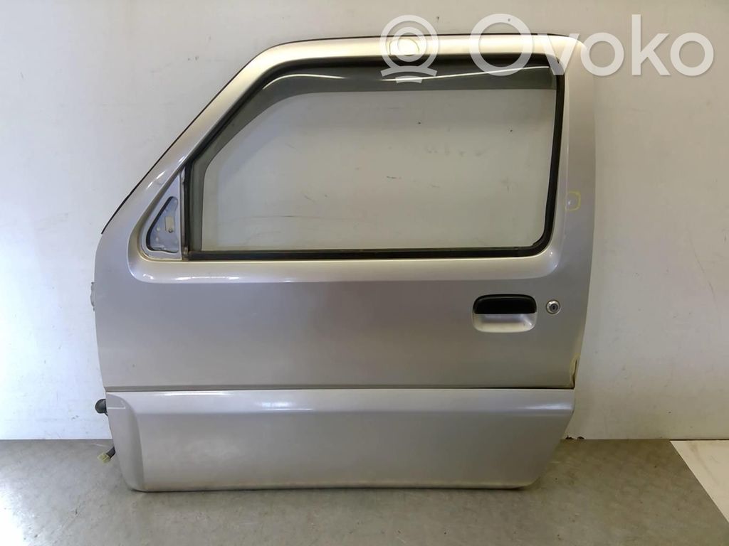 Puerta delantera   6800281A11