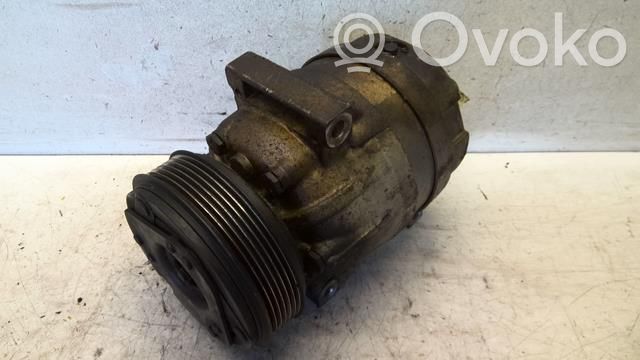 Kompresor / Sprężarka klimatyzacji A/C   926005849R,FC3553
