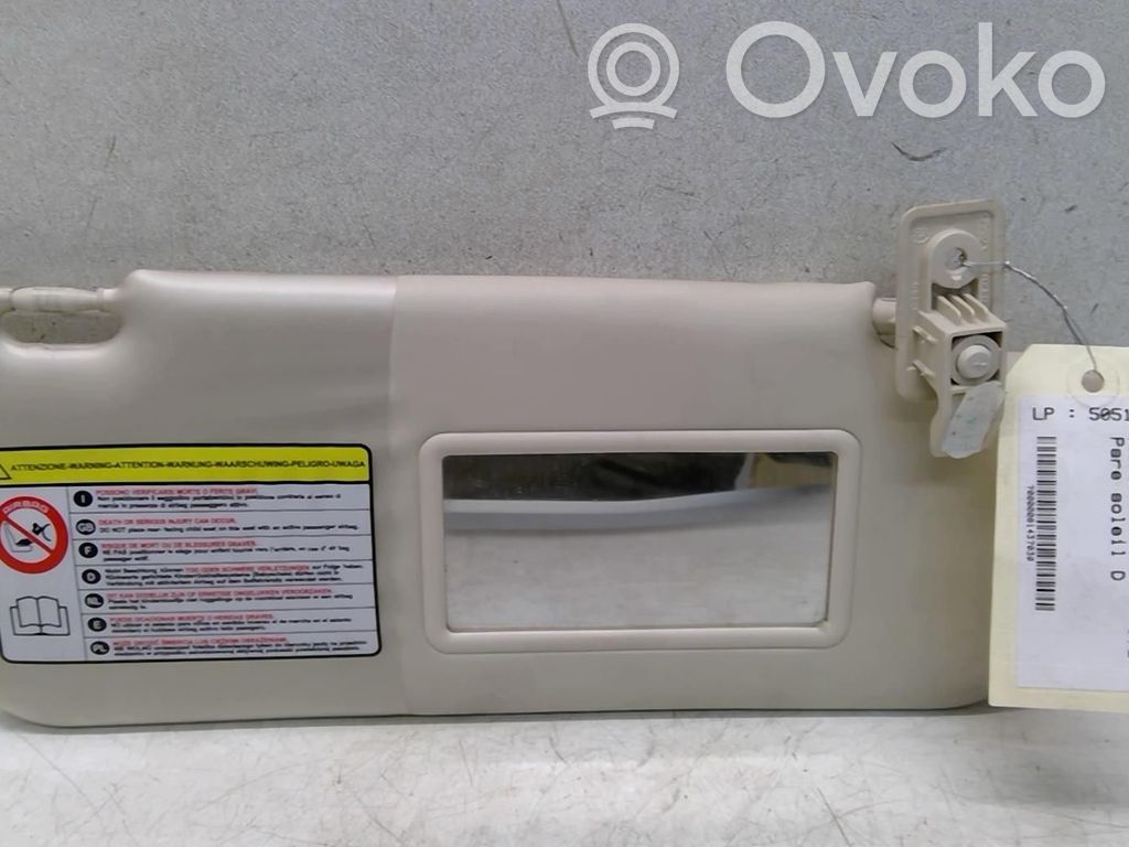Sun visor   1570922