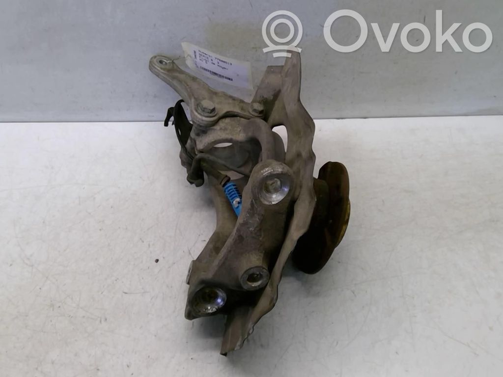 BMW 6 E63 E64 Front wheel hub spindle knuckle 